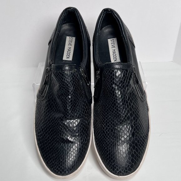 Steve‎ Madden Excreux Size 9.5 Black Slip on Sneaker Faux Snakeskin Zipper - Picture 8 of 9